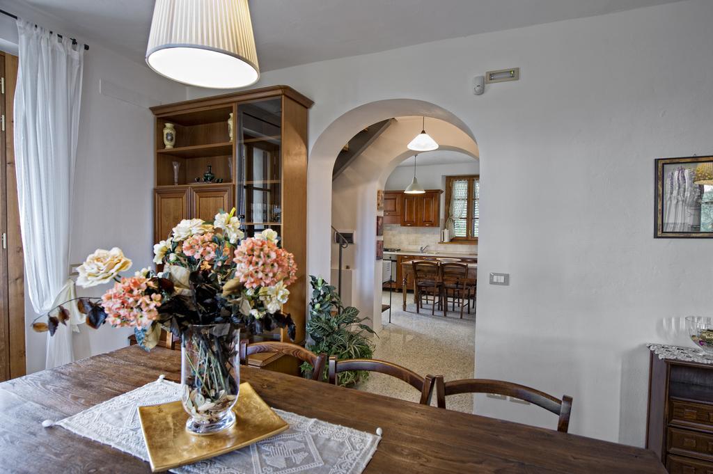 Villa Tancredi Foiano Della Chiana Zimmer foto