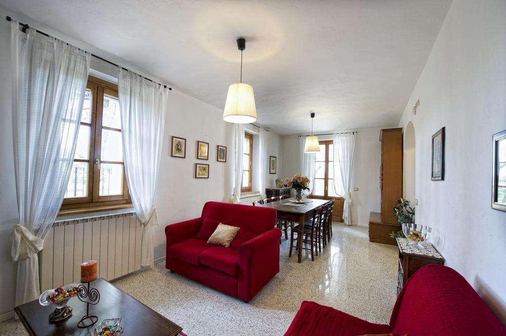 Villa Tancredi Foiano Della Chiana Zimmer foto